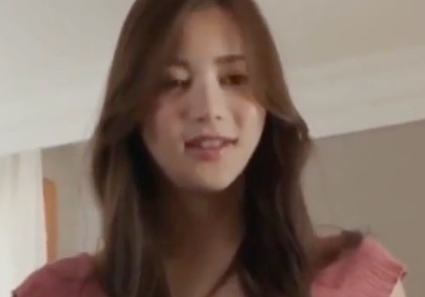 暴艹小姨子